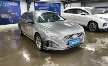Hyundai Sonata 2019 года за 8 200 000 тг. в Астана фото 2