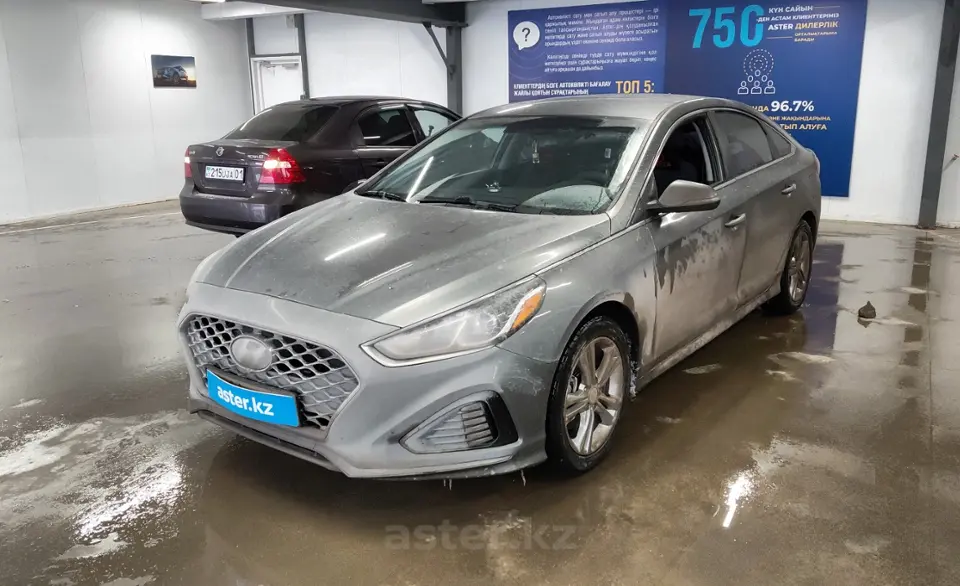 Hyundai Sonata 2019 года за 8 200 000 тг. в Астана