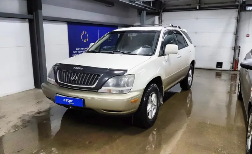 Lexus RX 2000 года за 5 000 000 тг. в Астана