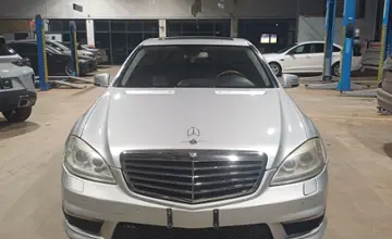 Mercedes-Benz S-Класс 2007 года за 7 500 000 тг. в Караганда фото 2