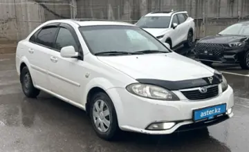 Daewoo Gentra 2014 года за 4 000 000 тг. в Шымкент фото 3