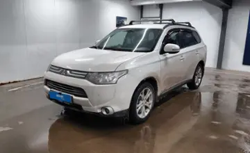 Mitsubishi Outlander 2013 года за 8 300 000 тг. в Астана фото 1