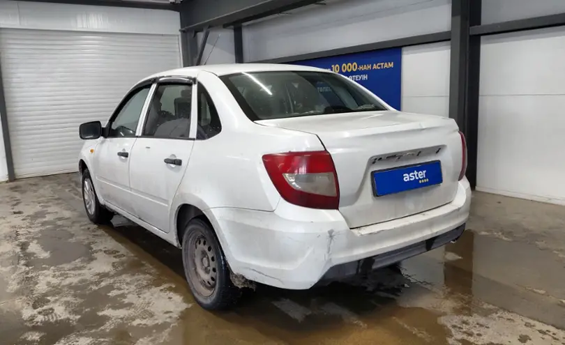 LADA (ВАЗ) Granta 2012 года за 2 500 000 тг. в Астана