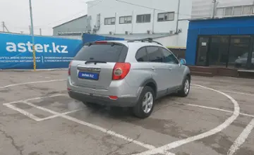 Chevrolet Captiva 2010 года за 3 800 000 тг. в Алматы фото 3