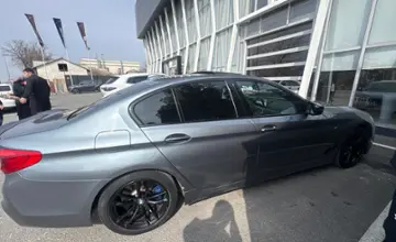 BMW 5 серии 2017 года за 17 000 000 тг. в Шымкент фото 4