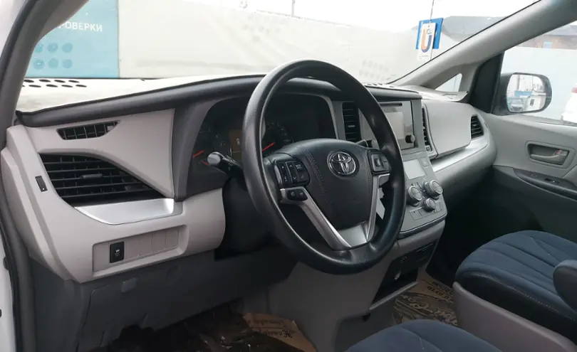 Toyota Sienna 2015 года за 14 800 000 тг. в Шымкент фото 5