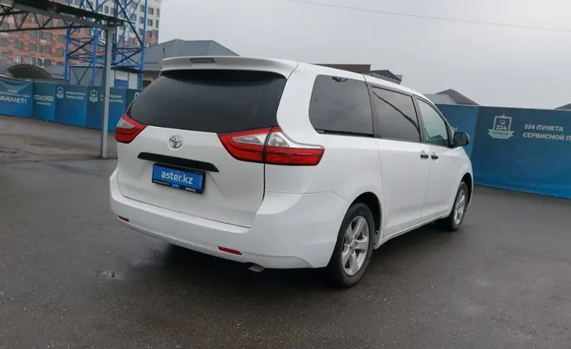 Toyota Sienna 2015 года за 14 800 000 тг. в Шымкент фото 3