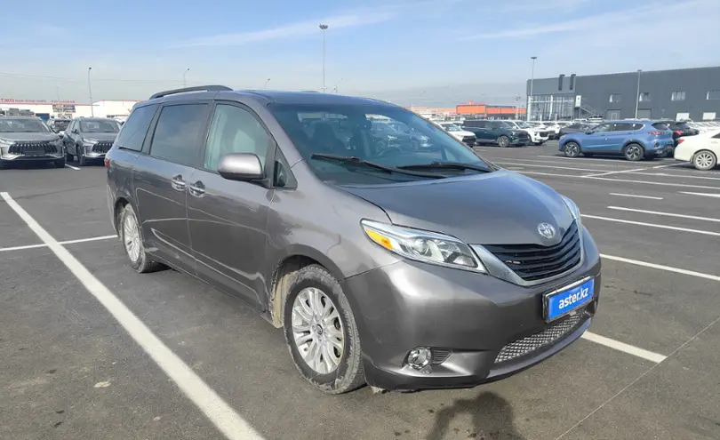 Toyota Sienna 2014 года за 14 000 000 тг. в Алматы фото 3