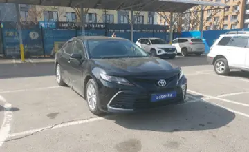 Toyota Camry 2023 года за 15 500 000 тг. в Алматы фото 2
