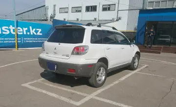 Mitsubishi Outlander 2003 года за 3 400 000 тг. в Алматы фото 3