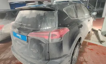 Toyota RAV4 2018 года за 11 000 000 тг. в Астана