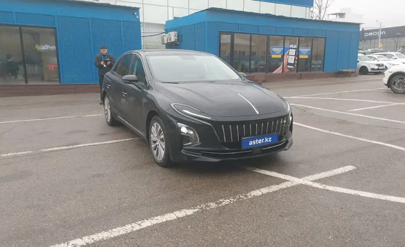 Hongqi E-QM5 2025 года за 7 100 000 тг. в Алматы фото 2