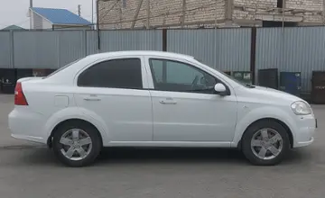 Chevrolet Aveo 2013 года за 2 500 000 тг. в Атырау фото 4
