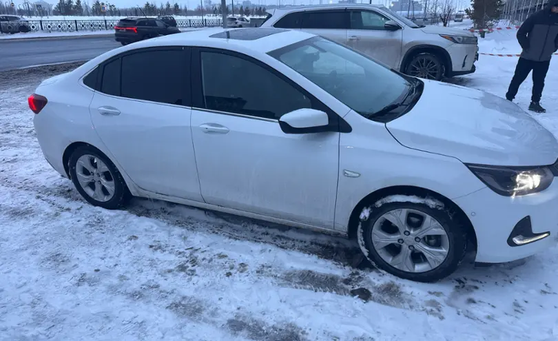 Chevrolet Onix 2023 года за 6 000 000 тг. в Астана фото 4