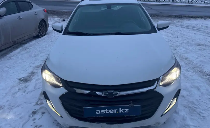 Chevrolet Onix 2023 года за 6 000 000 тг. в Астана фото 2
