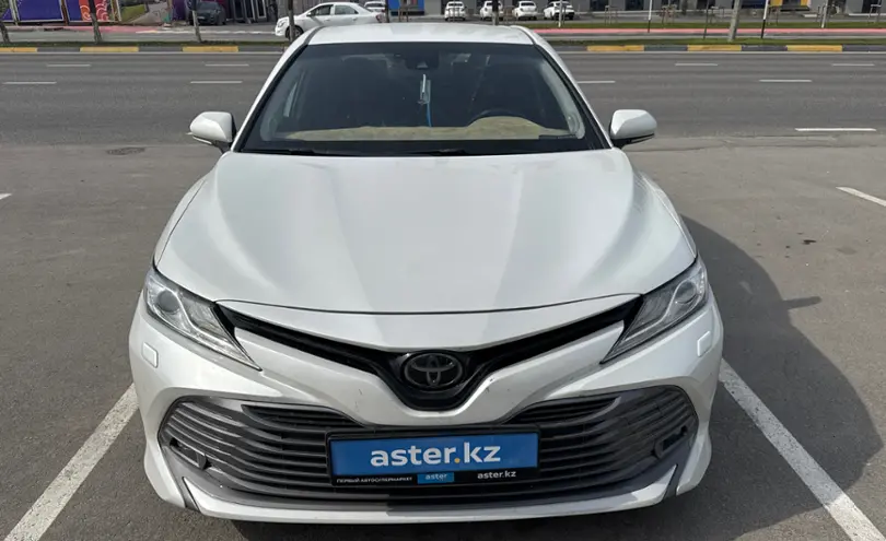 Toyota Camry 2020 года за 14 500 000 тг. в Шымкент фото 2