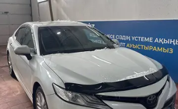 Toyota Camry 2020 года за 13 500 000 тг. в Астана фото 3
