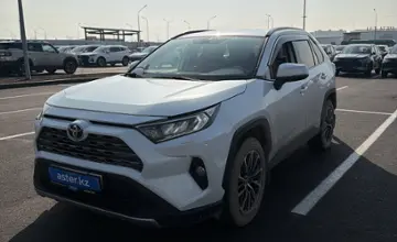 Toyota RAV4 2021 года за 13 000 000 тг. в Алматы фото 1