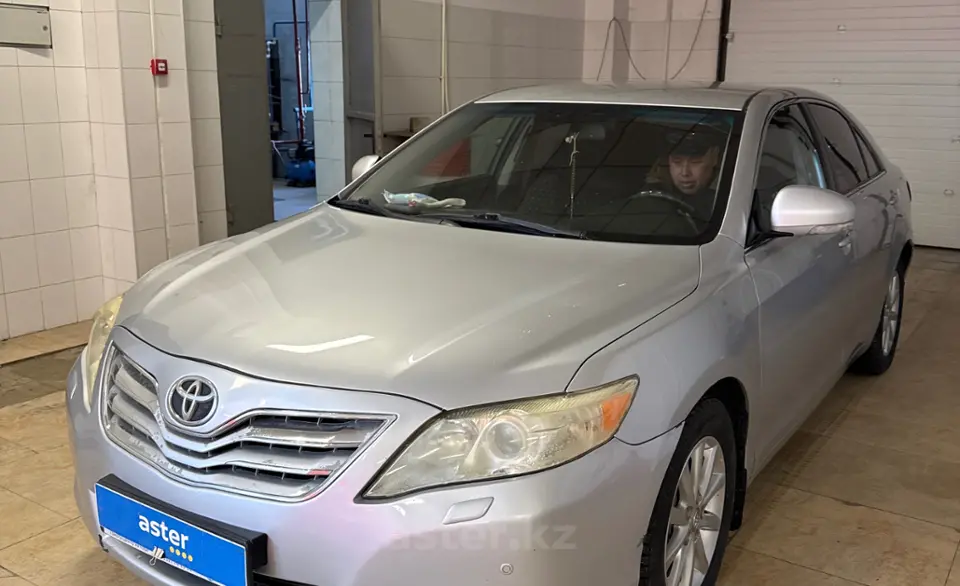 Toyota Camry 2011 года за 6 800 000 тг. в Актобе