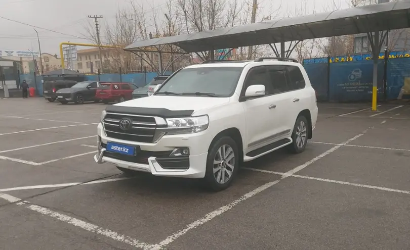 Toyota Land Cruiser 2020 года за 42 000 000 тг. в Алматы
