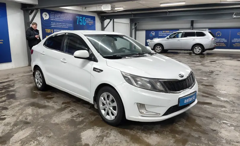 Kia Rio 2014 года за 5 000 000 тг. в Астана фото 2