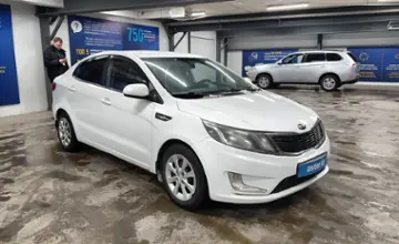 Kia Rio 2014 года за 5 000 000 тг. в Астана фото 2