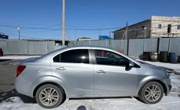 Chevrolet Aveo 2013 года за 3 200 000 тг. в Атырау фото 4