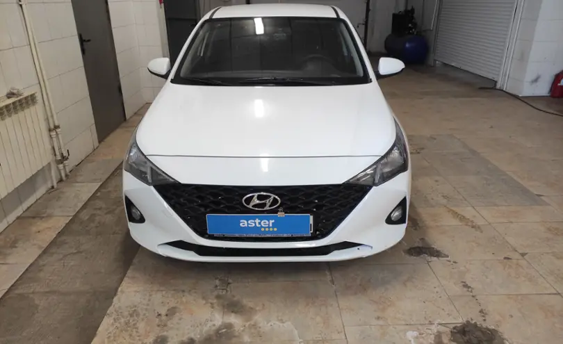 Hyundai Accent 2020 года за 6 700 000 тг. в Актобе фото 2