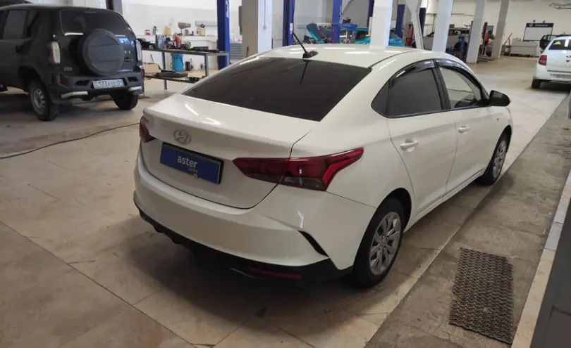 Hyundai Accent 2020 года за 6 700 000 тг. в Актобе фото 5