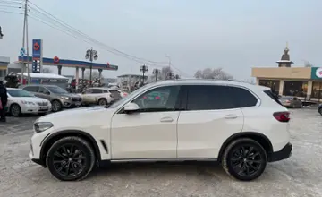 BMW X5 2022 года за 40 000 000 тг. в Алматы фото 4