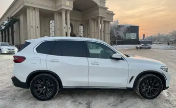 BMW X5 2022 года за 40 000 000 тг. в Алматы фото 2