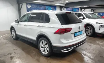 Volkswagen Tiguan 2021 года за 12 000 000 тг. в Астана фото 4