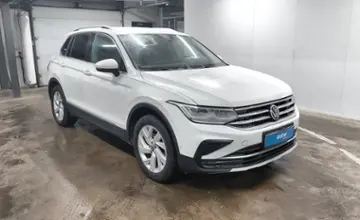 Volkswagen Tiguan 2021 года за 12 000 000 тг. в Астана фото 2