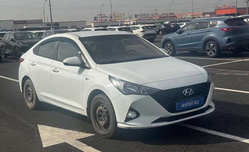 Hyundai Accent 2020 года за 6 000 000 тг. в Алматы фото 3