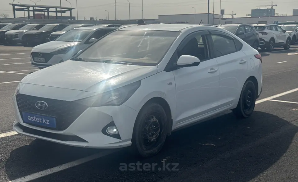 Hyundai Accent 2020 года за 6 000 000 тг. в Алматы