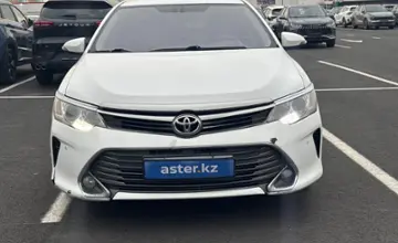 Toyota Camry 2015 года за 10 000 000 тг. в Алматы фото 2
