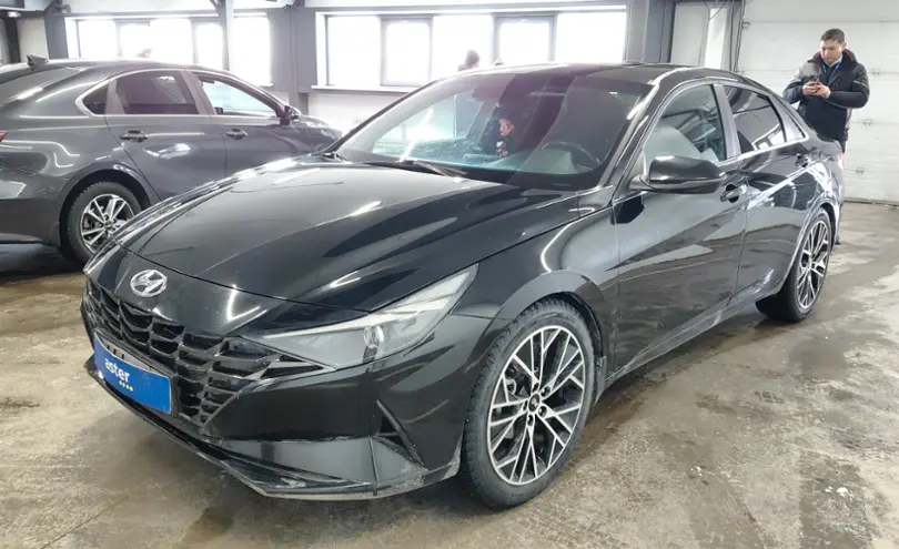 Hyundai Elantra 2023 года за 10 500 000 тг. в Астана