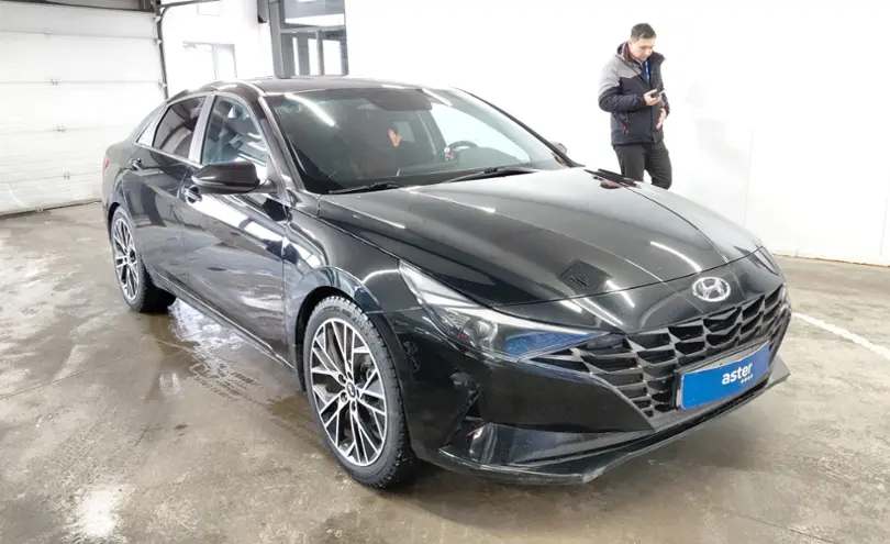Hyundai Elantra 2023 года за 10 500 000 тг. в Астана фото 2