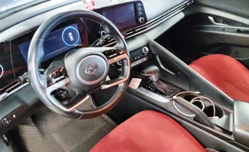 Hyundai Elantra 2023 года за 10 500 000 тг. в Астана фото 5