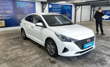 Hyundai Accent 2020 года за 9 300 000 тг. в Астана фото 2