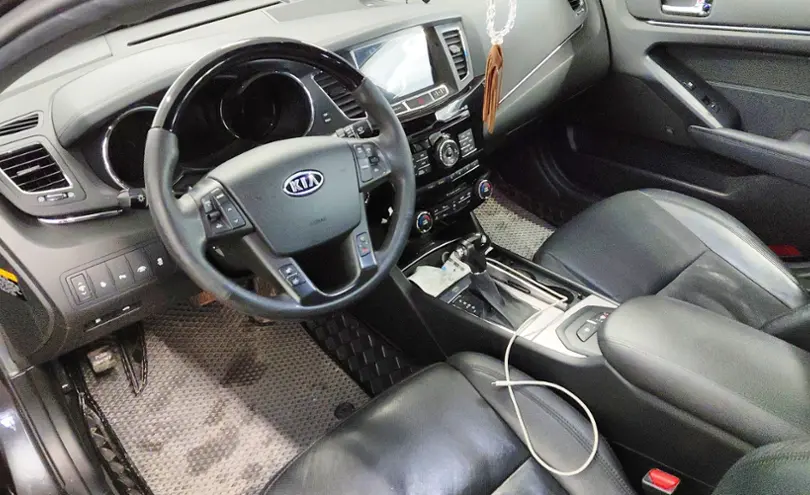 Kia K7 2010 года за 8 000 000 тг. в Астана фото 5