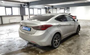 Hyundai Avante 2011 года за 4 000 000 тг. в Астана фото 3