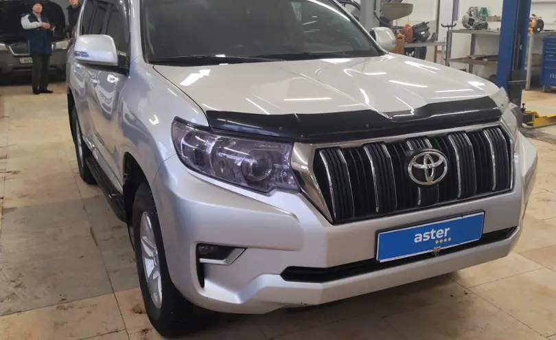 Toyota Land Cruiser Prado 2019 года за 24 000 000 тг. в Актобе фото 3