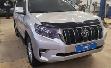 Toyota Land Cruiser Prado 2019 года за 24 000 000 тг. в Актобе фото 3