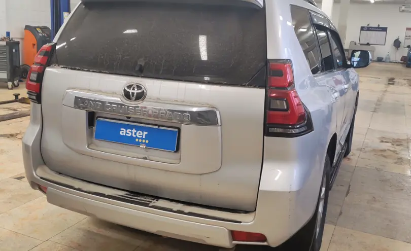 Toyota Land Cruiser Prado 2019 года за 24 000 000 тг. в Актобе фото 5
