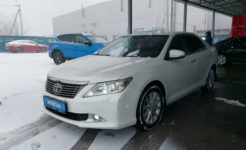 Toyota Camry 2011 года за 9 500 000 тг. в Шымкент