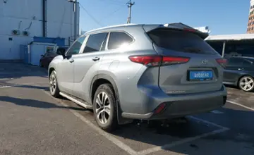 Toyota Highlander 2023 года за 25 000 000 тг. в Шымкент фото 4