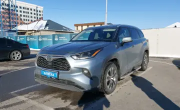 Toyota Highlander 2023 года за 25 000 000 тг. в Шымкент фото 1