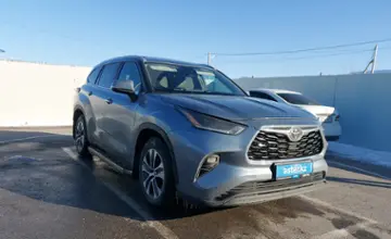 Toyota Highlander 2023 года за 25 000 000 тг. в Шымкент фото 2
