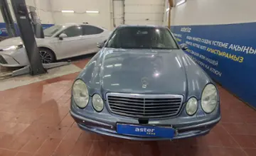 Mercedes-Benz E-Класс 2004 года за 5 000 000 тг. в Астана фото 2